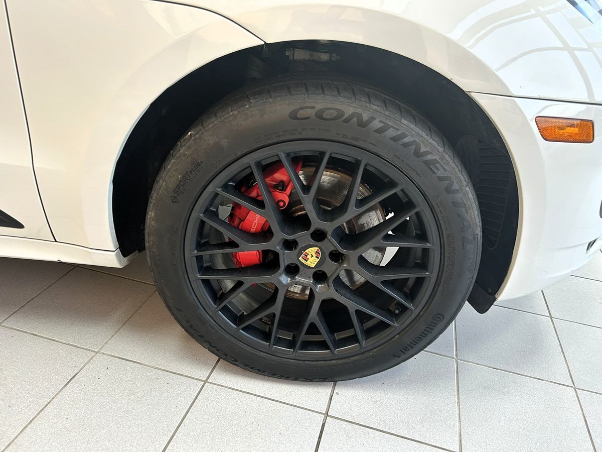2017 Porsche Macan GTS photo 58