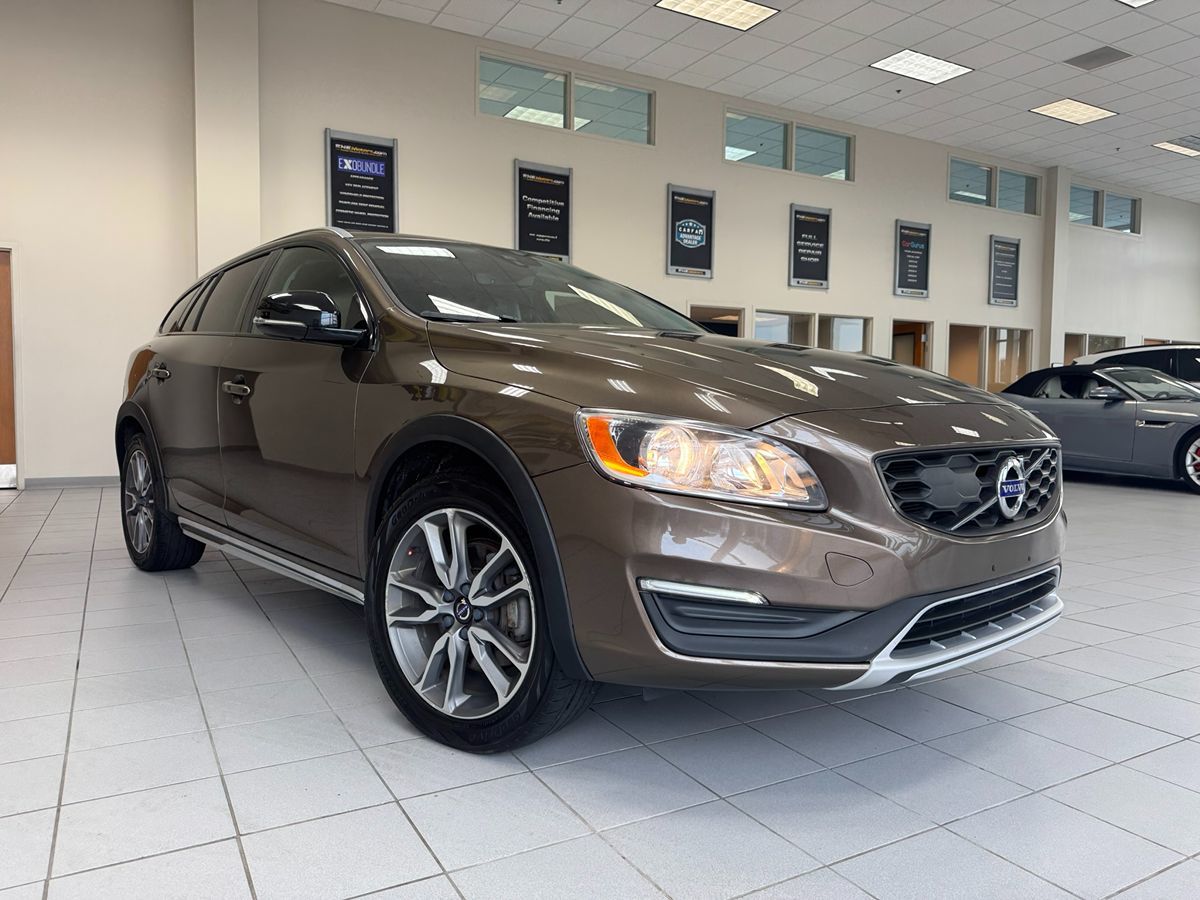2018 Volvo V60 Cross Country photo 58