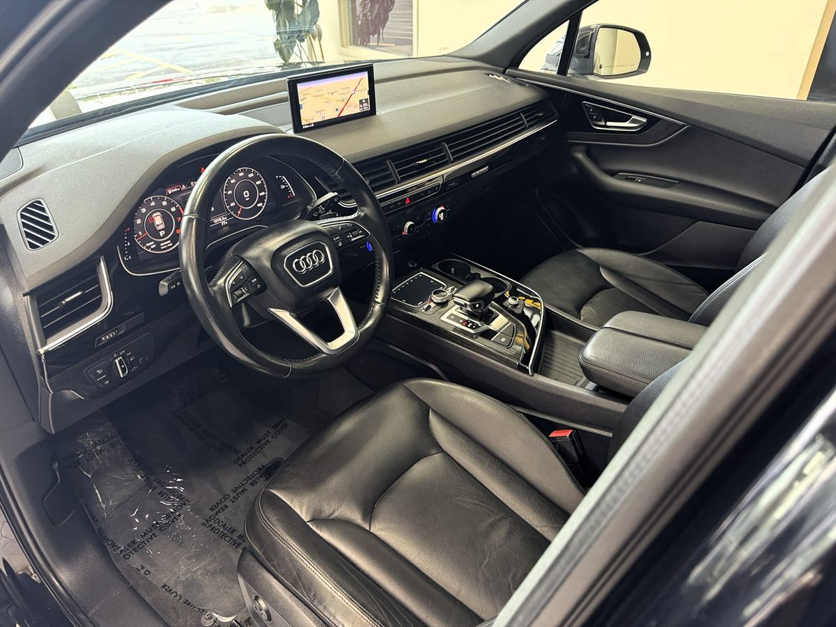 2017 Audi Q7 Premium Plus photo 11