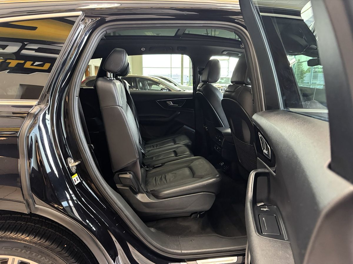 2017 Audi Q7 Premium Plus photo 40