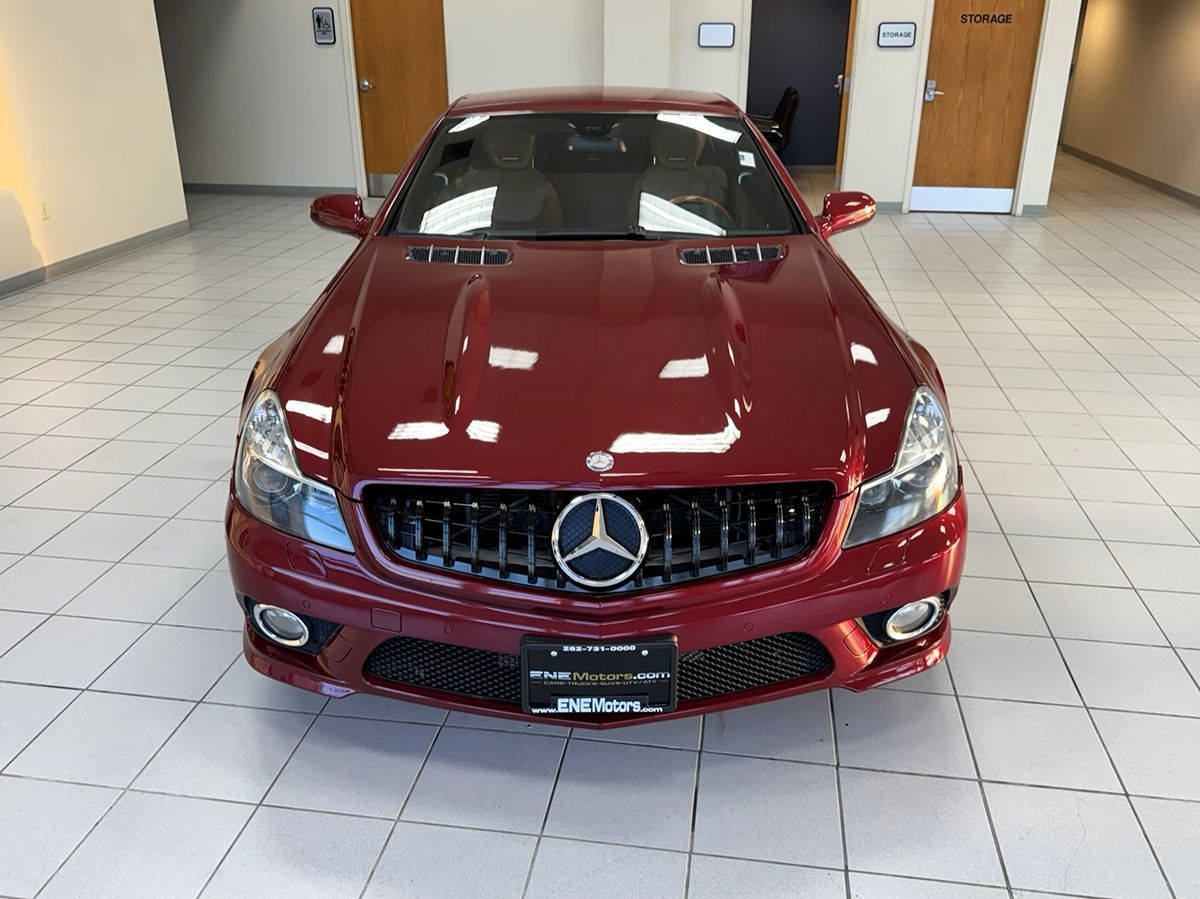 2011 Mercedes Benz SL 550 photo 3
