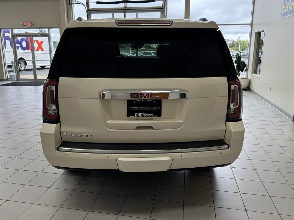 2015 Gmc Yukon Denali photo 4