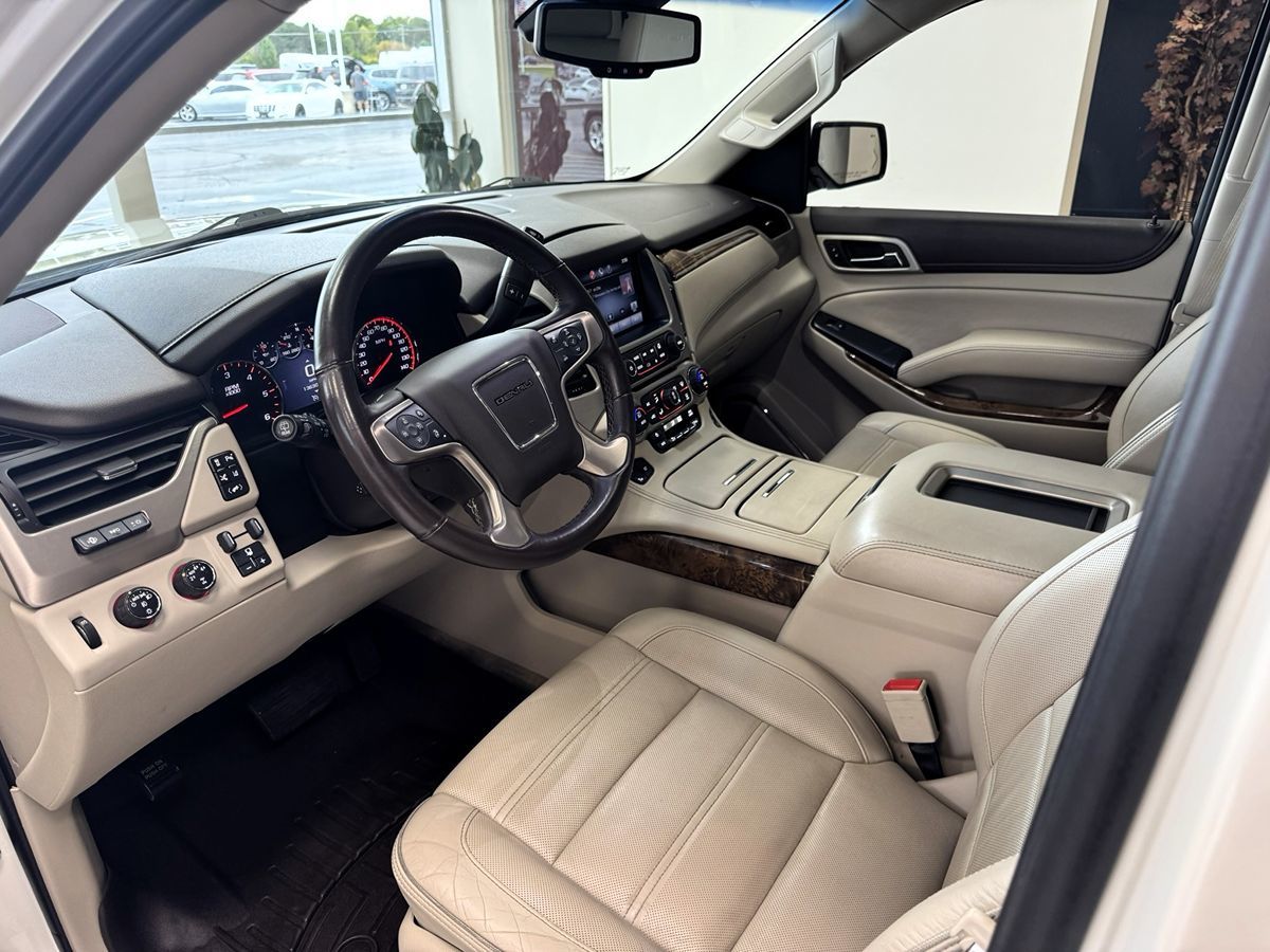 2015 Gmc Yukon Denali photo 11