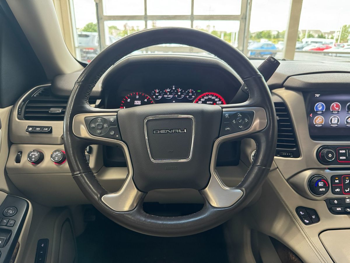 2015 Gmc Yukon Denali photo 30
