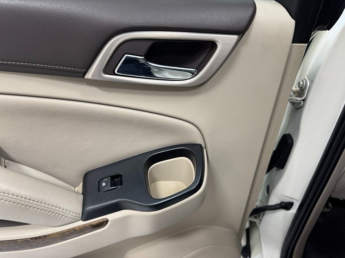 2015 Gmc Yukon Denali photo 36