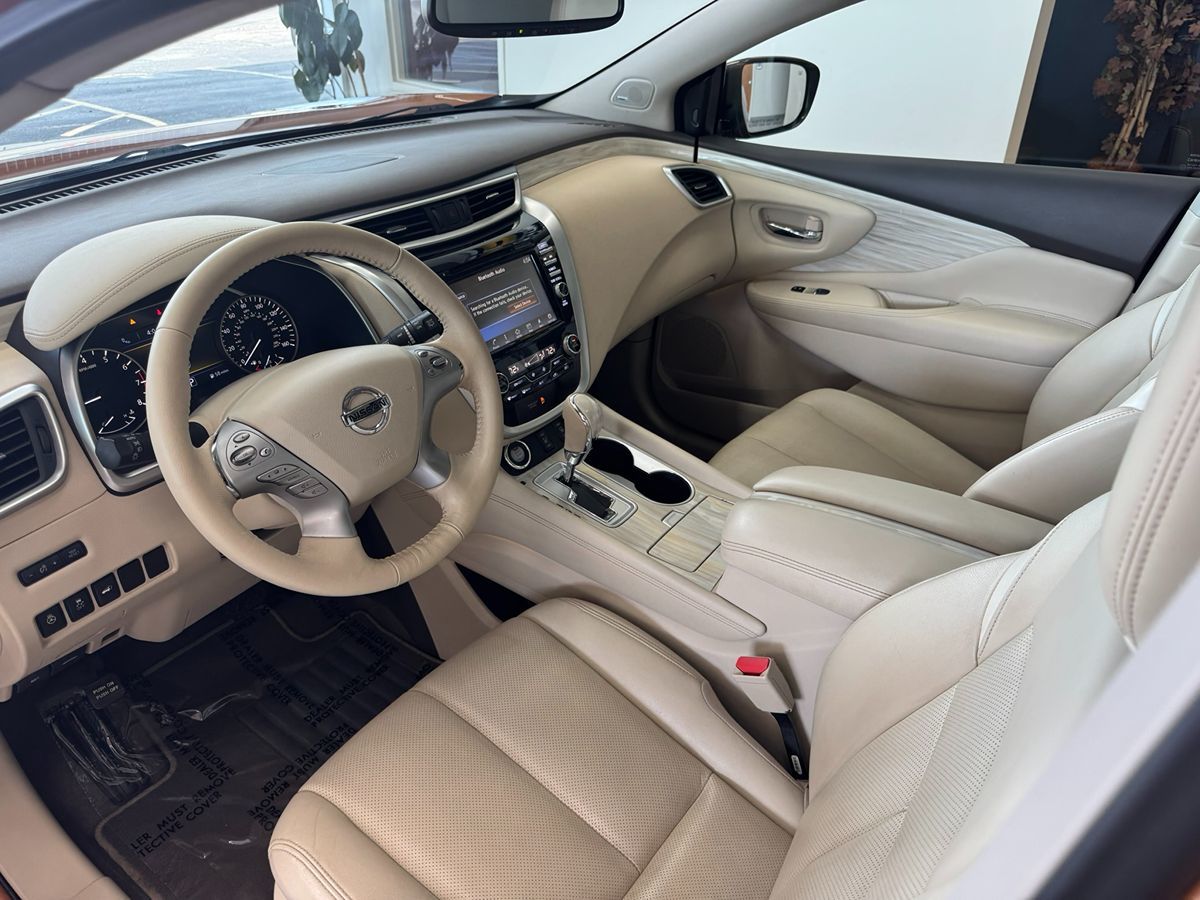2017 Nissan Murano SL photo 12