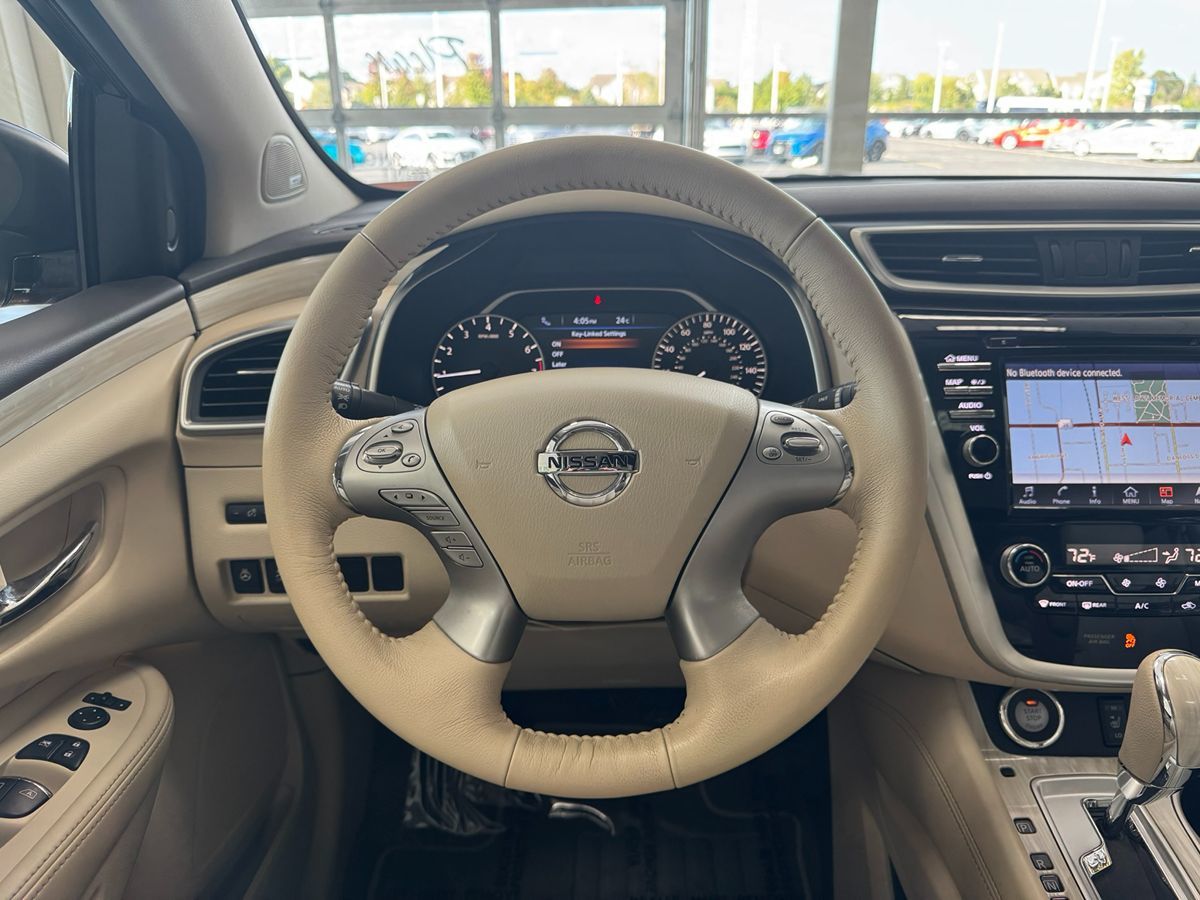 2017 Nissan Murano SL photo 19
