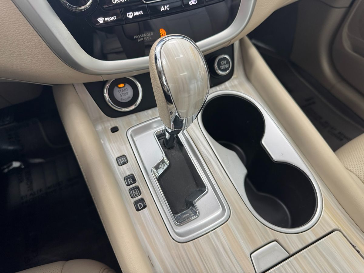 2017 Nissan Murano SL photo 28