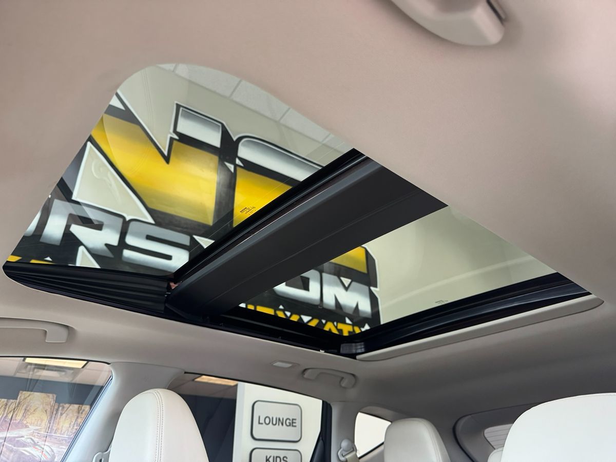 2017 Nissan Murano SL photo 33