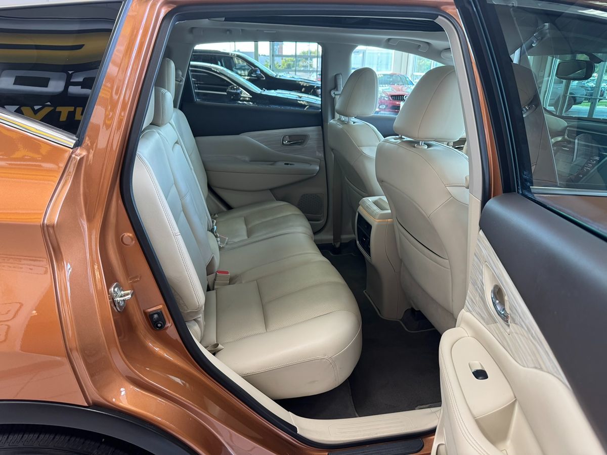 2017 Nissan Murano SL photo 40
