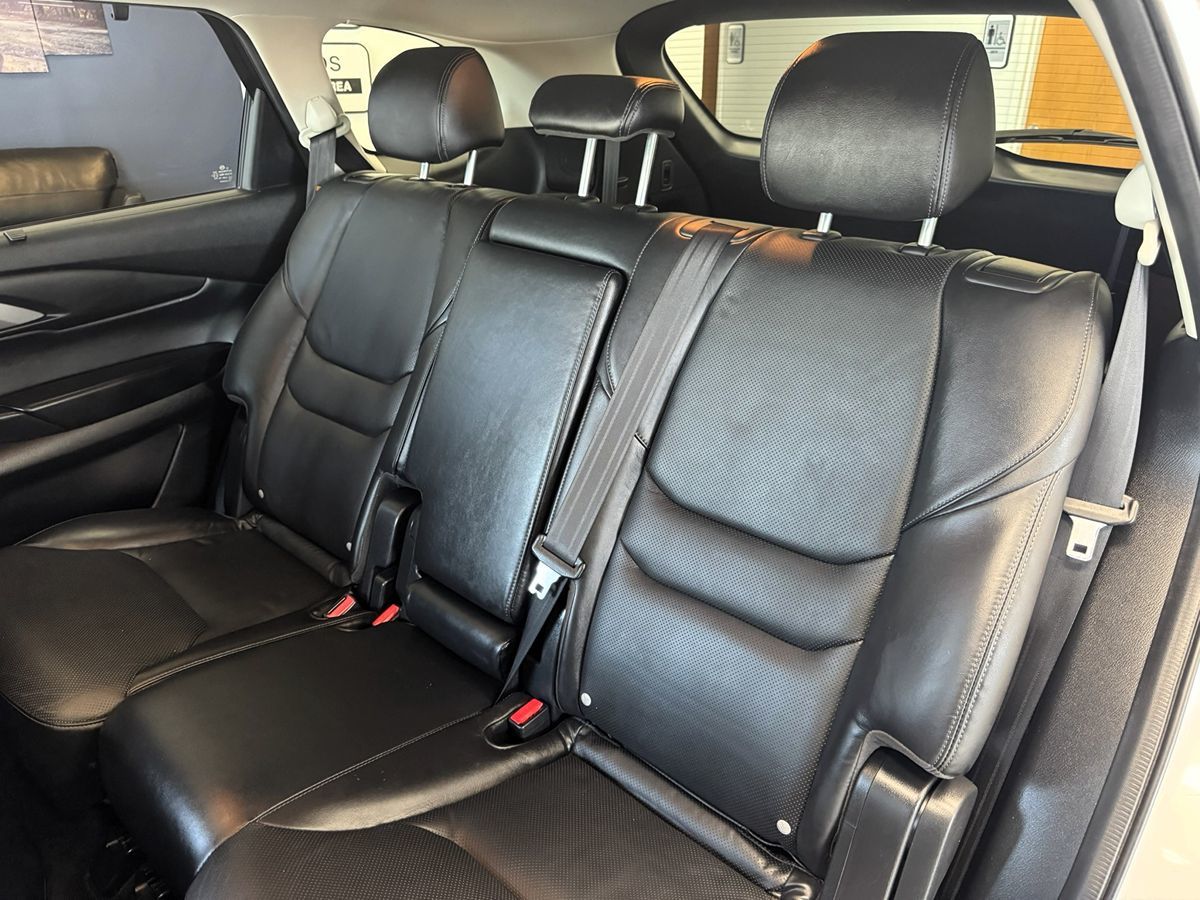 2017 Mazda CX-9 Touring photo 39