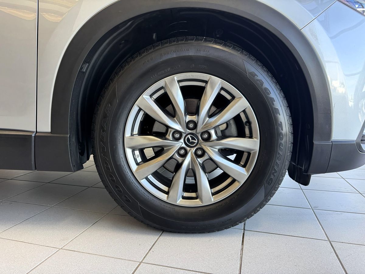 2017 Mazda CX-9 Touring photo 65