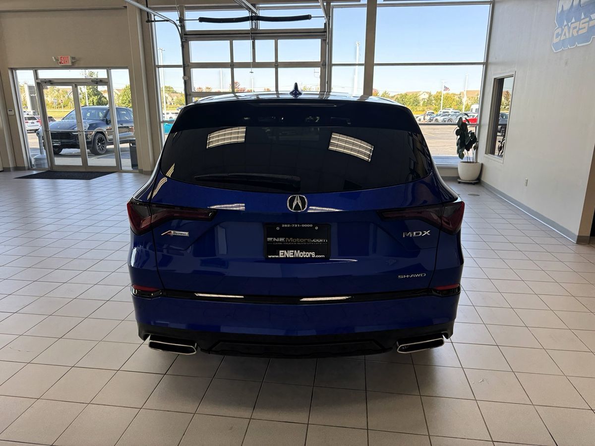 2022 Acura MDX A-Spec photo 5