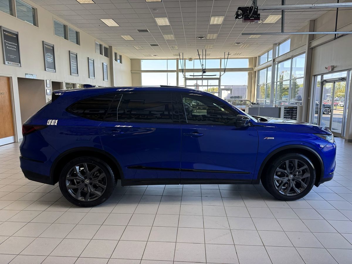 2022 Acura MDX A-Spec photo 6