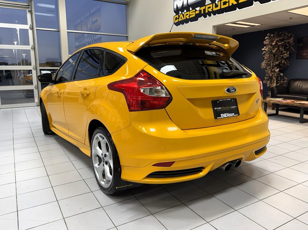 2013 Ford Focus ST photo 4