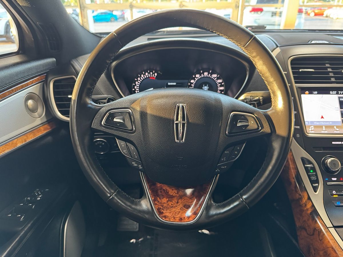 2017 Lincoln MKX Reserve photo 20