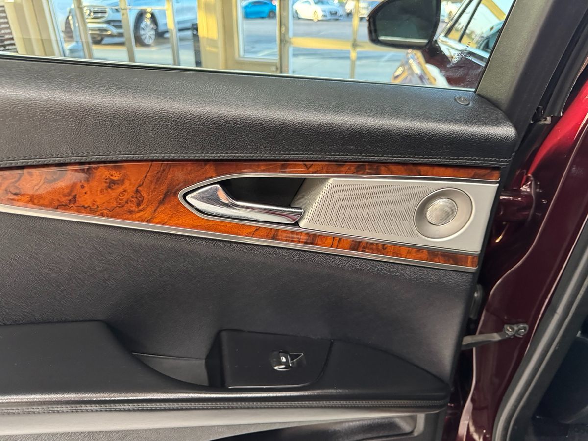2017 Lincoln MKX Reserve photo 37