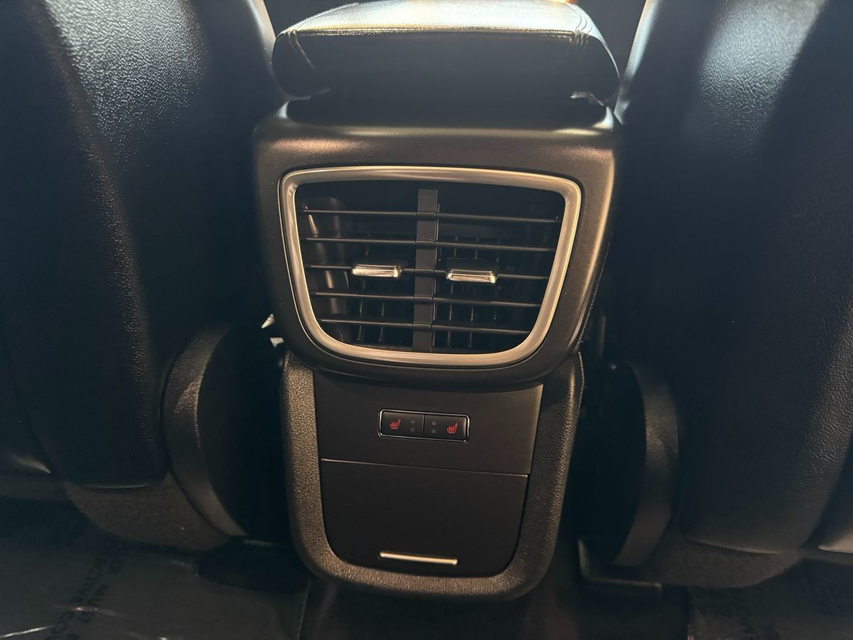 2017 Lincoln MKX Reserve photo 46