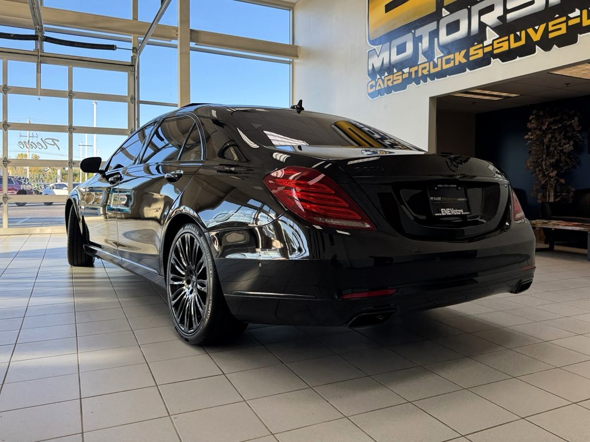 2015 Mercedes Benz S 550 4MATIC photo 4