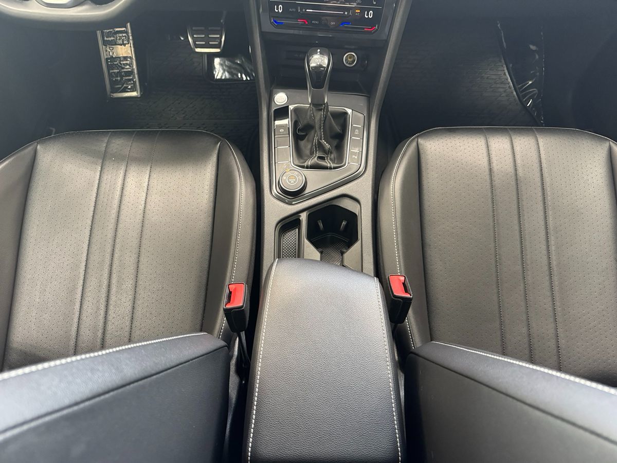 2022 Volkswagen Tiguan SE R-LINE BLACK - Photo 20