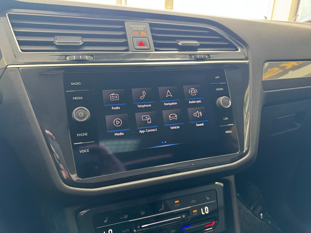 2022 Volkswagen Tiguan SE R-LINE BLACK - Photo 21