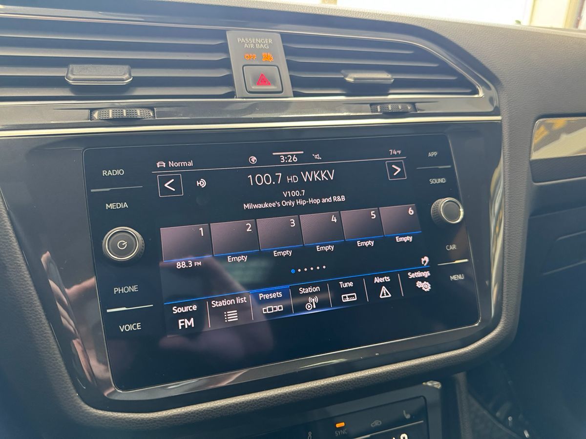 2022 Volkswagen Tiguan SE R-LINE BLACK - Photo 22