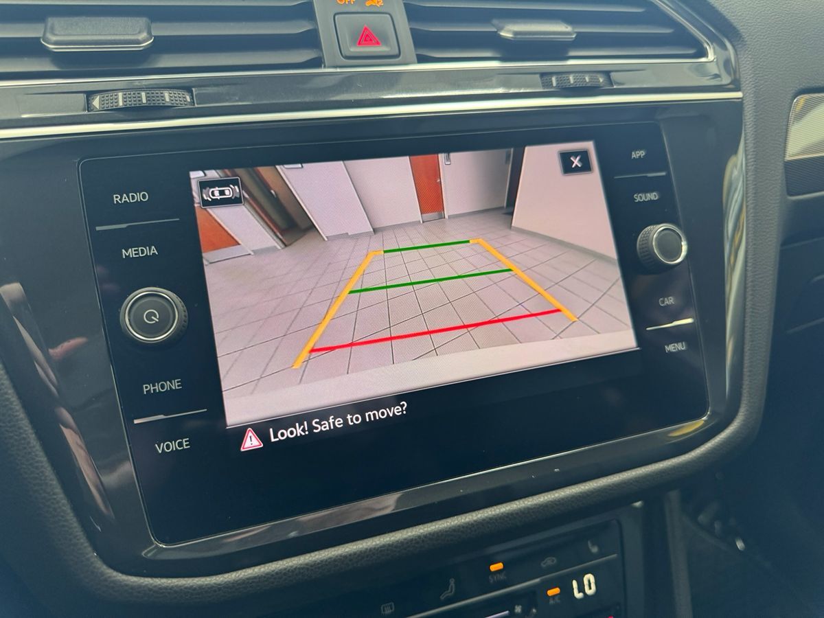 2022 Volkswagen Tiguan SE R-LINE BLACK - Photo 30