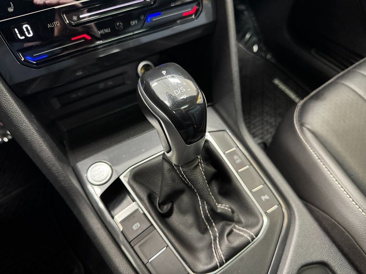 2022 Volkswagen Tiguan SE R-LINE BLACK - Photo 34
