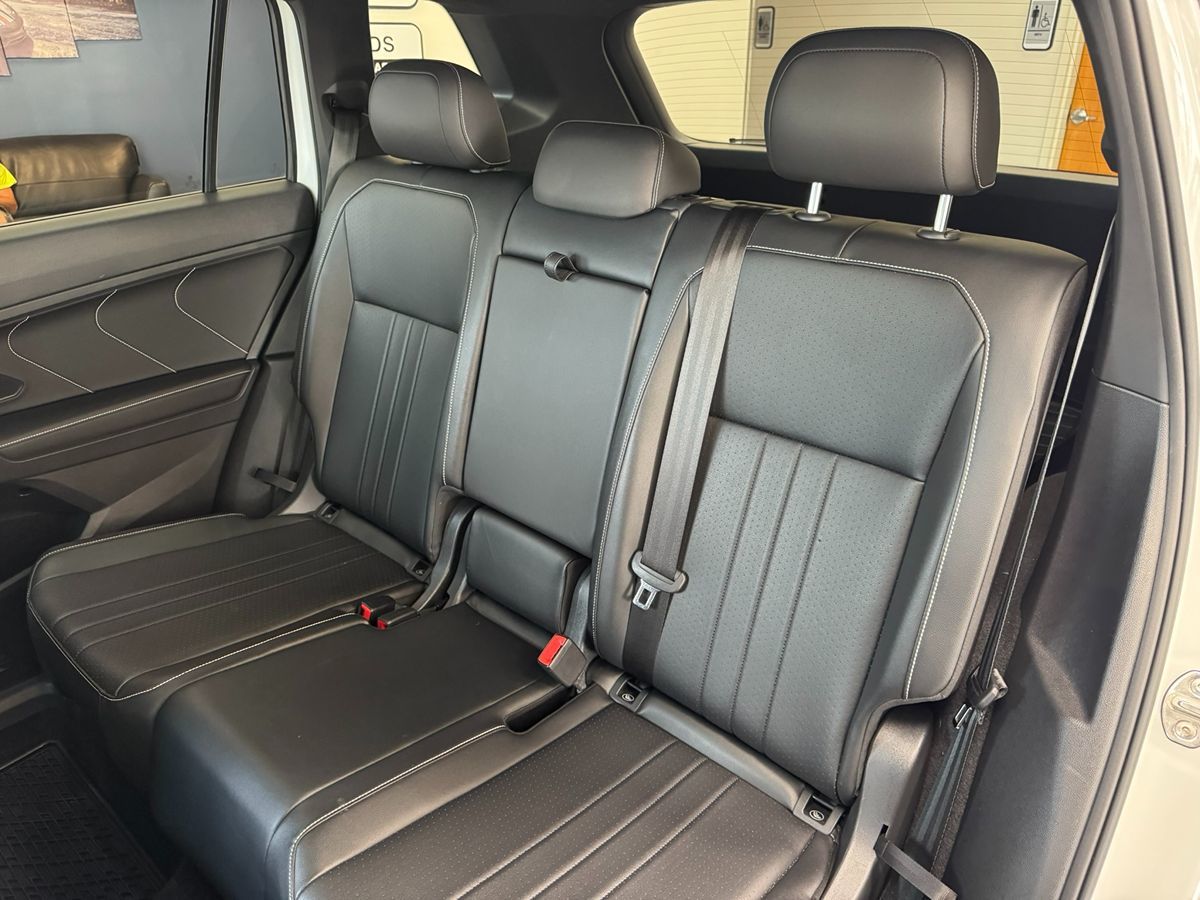 2022 Volkswagen Tiguan SE R-LINE BLACK - Photo 45