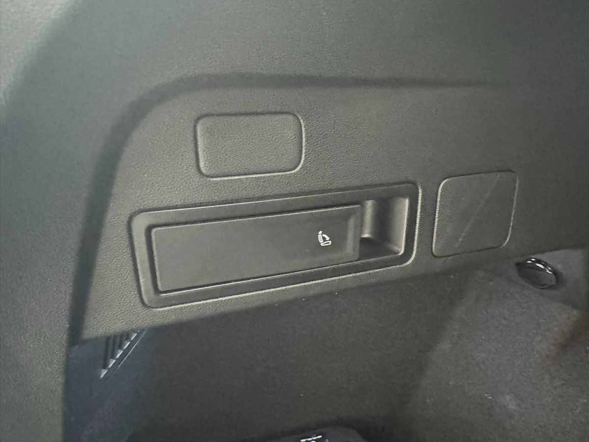 2022 Volkswagen Tiguan SE R-LINE BLACK - Photo 56