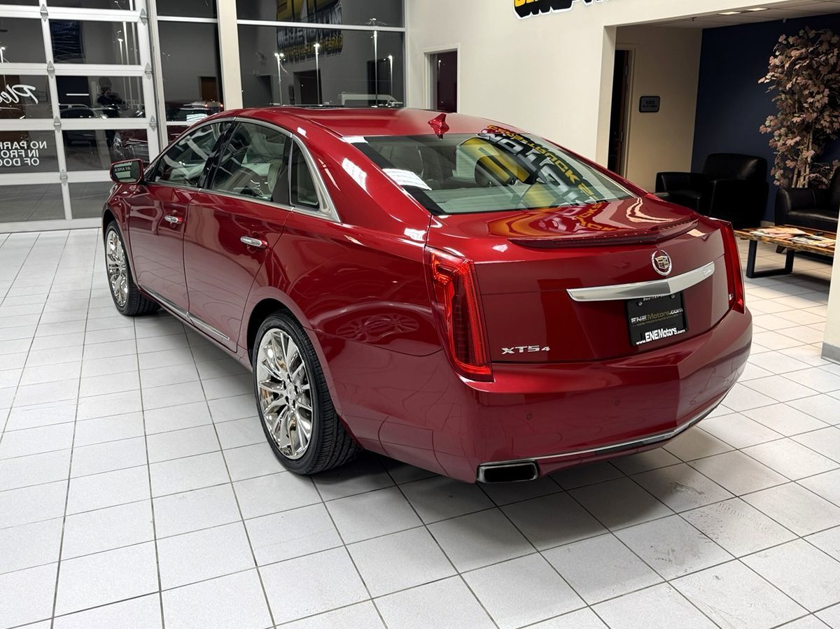 2013 Cadillac XTS Platinum photo 3