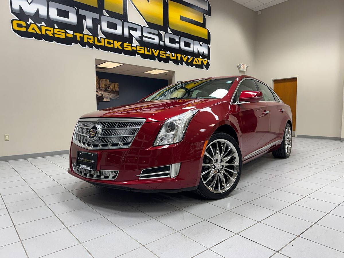 2013 Cadillac XTS Platinum photo 2