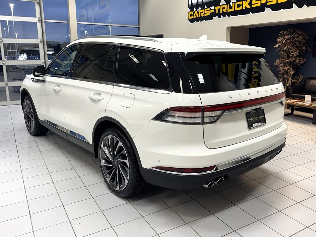2020 Lincoln Aviator Reserve photo 2