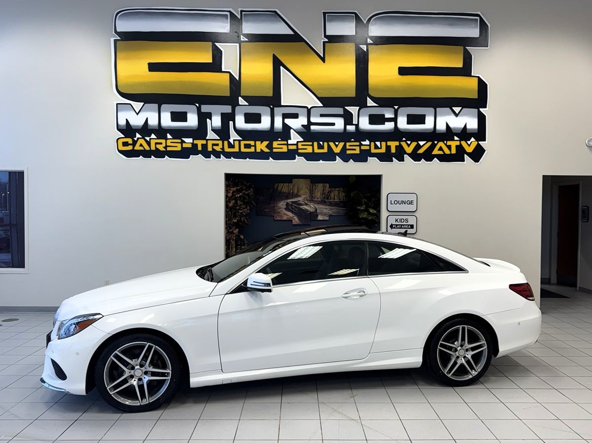 2017 Mercedes Benz E 400 4MATIC Coupe photo 4