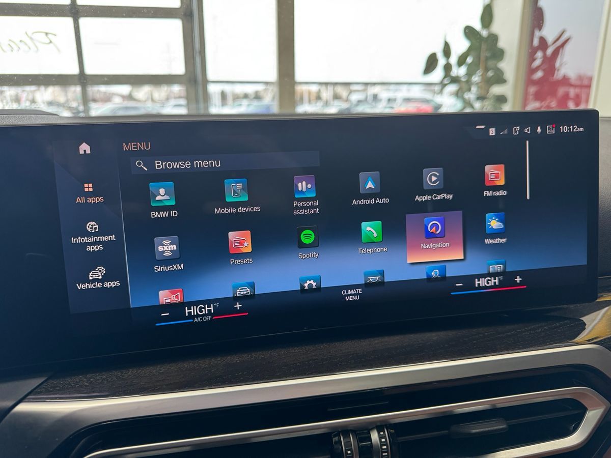 2023 BMW 3 Series 330i - Photo 27