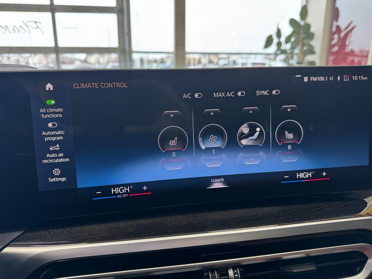 2023 BMW 3 Series 330i - Photo 33