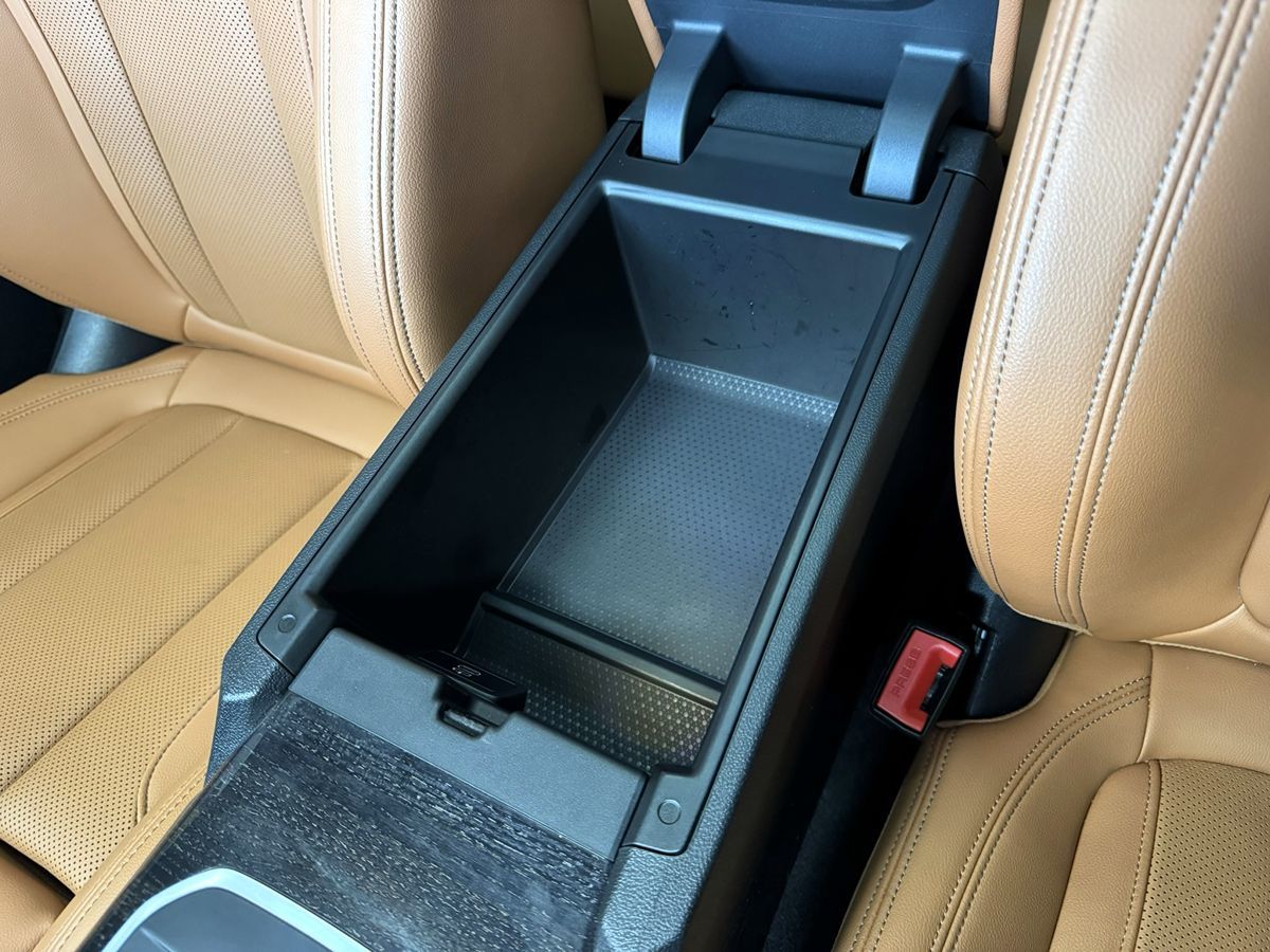 2023 BMW 3 Series 330i - Photo 39