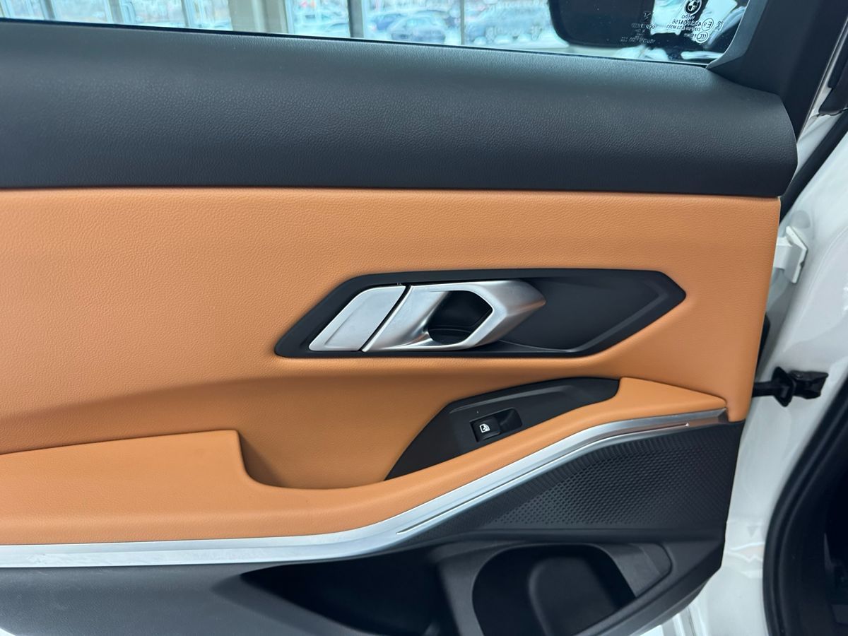 2023 BMW 3 Series 330i - Photo 46
