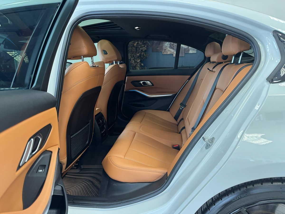 2023 BMW 3 Series 330i - Photo 47