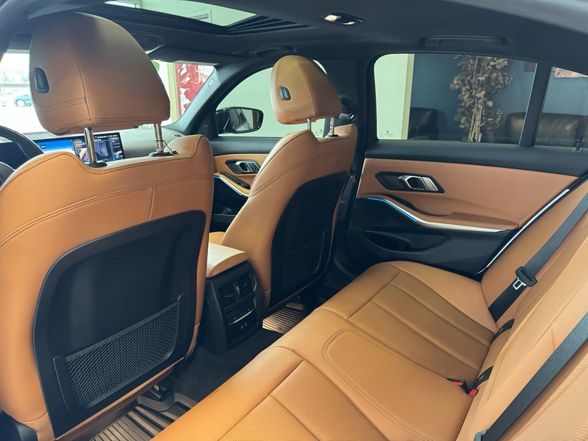 2023 BMW 3 Series 330i - Photo 48