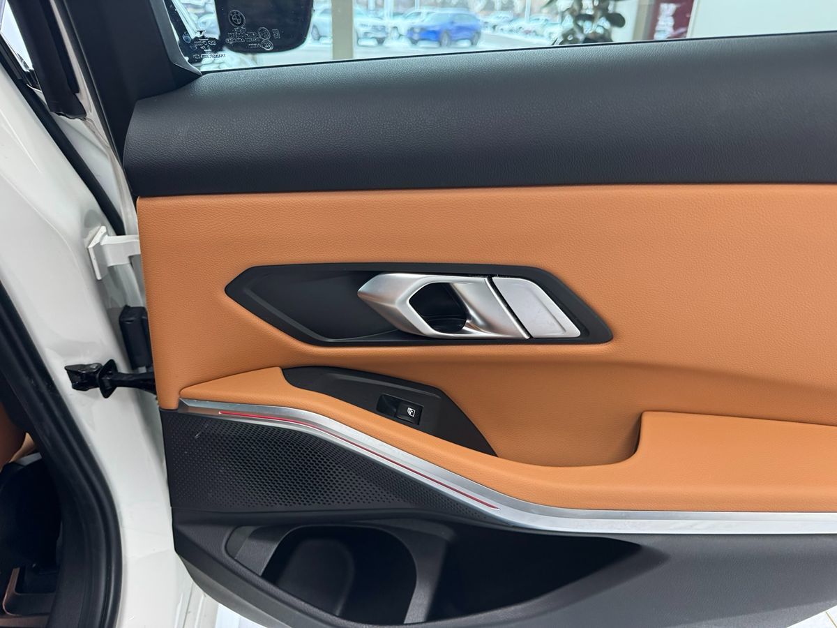 2023 BMW 3 Series 330i - Photo 51