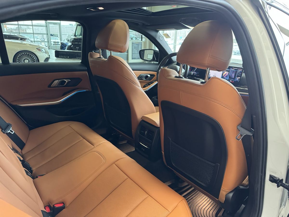 2023 BMW 3 Series 330i - Photo 53
