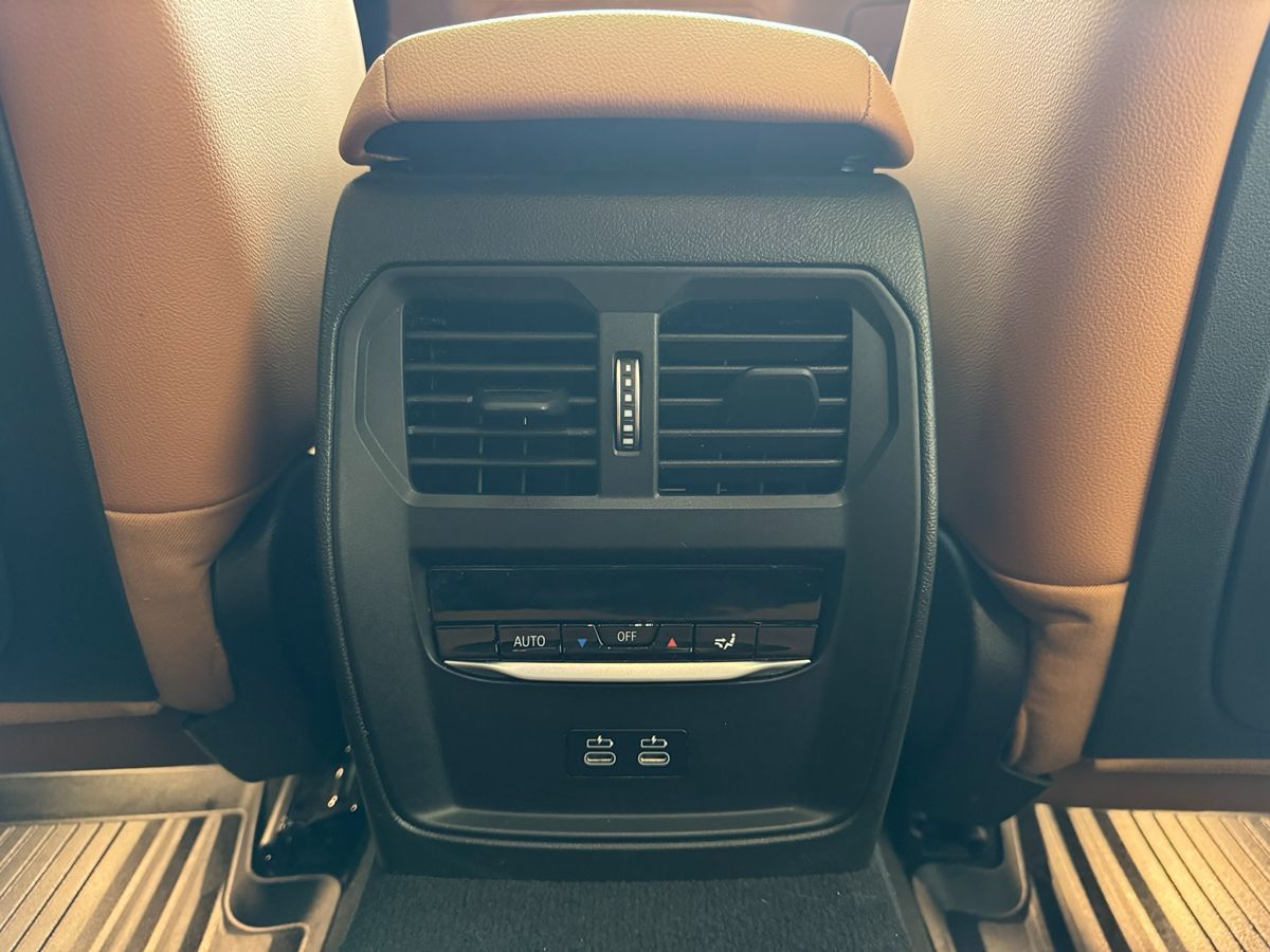 2023 BMW 3 Series 330i - Photo 55