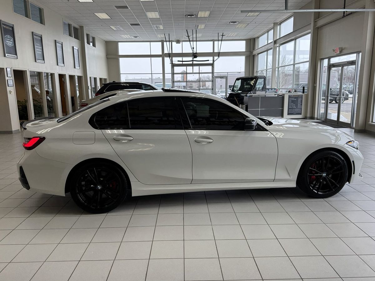 2023 BMW 3 Series 330i - Photo 65