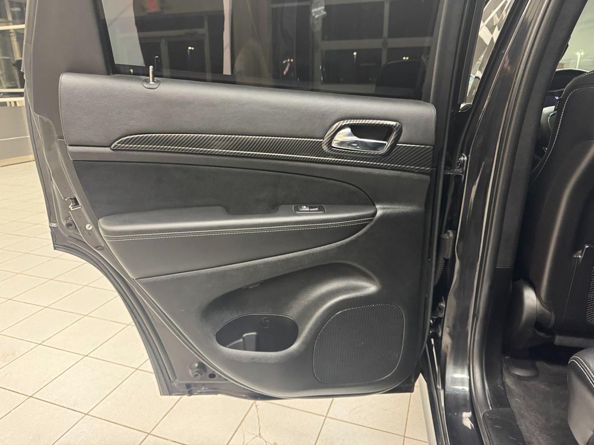 2014 Jeep Grand Cherokee SRT8 - Photo 43