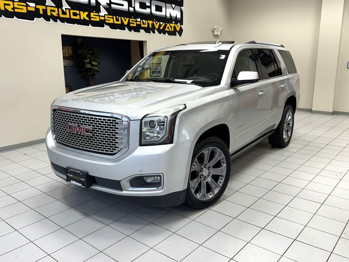 2015 GMC Yukon 4WD Denali's photo