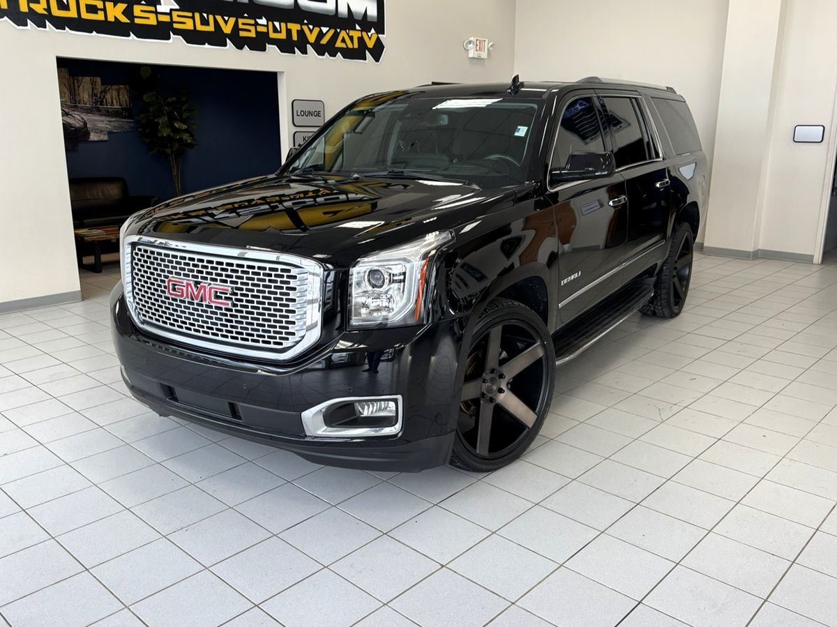 2017 GMC Yukon Denali AWD's photo