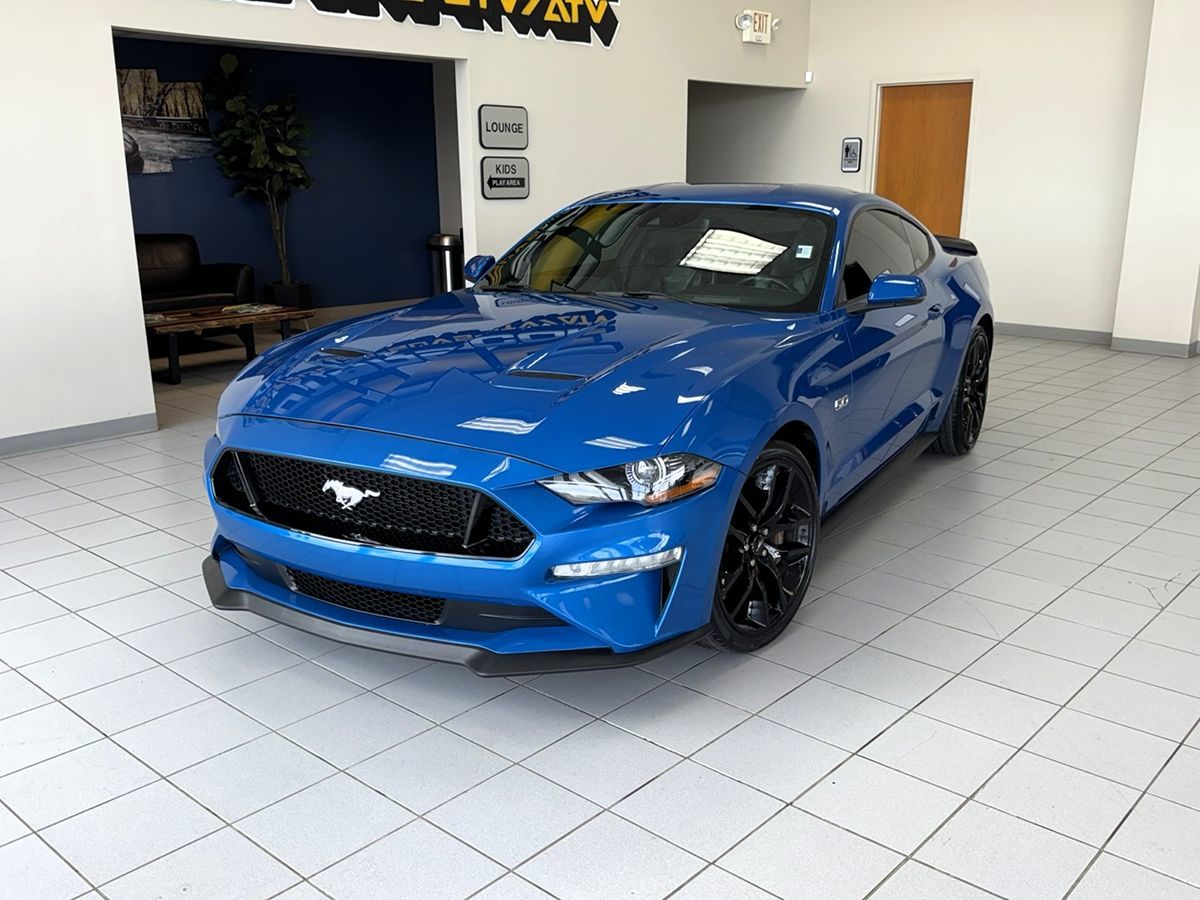 2019 Ford Mustang GT Coupe Premium's photo