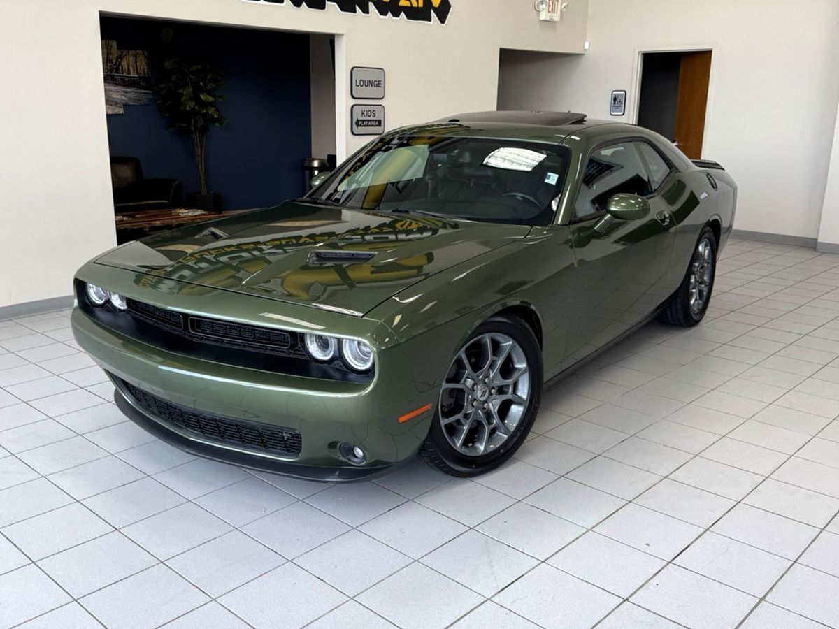 2018 Dodge Challenger GT's photo