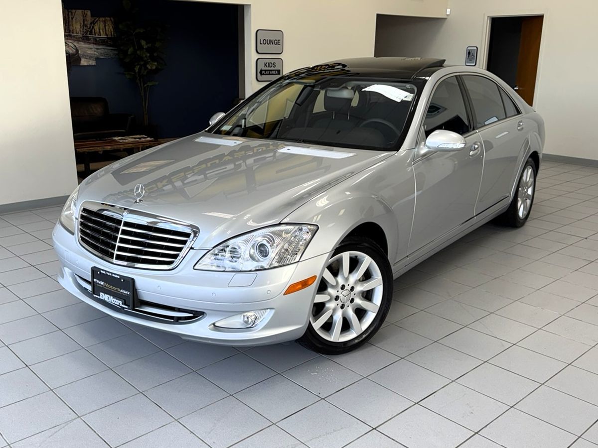 2008 Mercedes-Benz S550 4MATIC Sedan